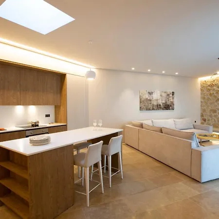 Blooms Of Bay - Luxury With Private Heated Pool Villa *