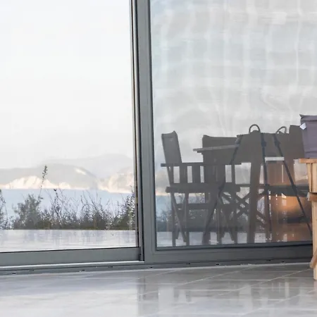 Villa Blooms Of Bay - Luxury With Private Heated Pool Szívota